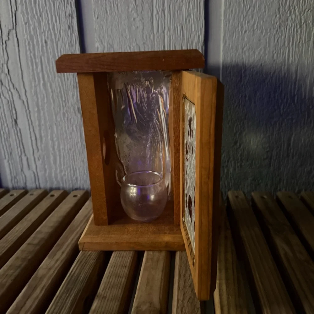 Vintage Wooden Christmas Scene Lantern Glass Fireplace Night‎ Light Wood Kitsch